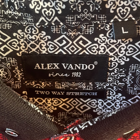 Alex Vando Polo - Picture 3 of 3